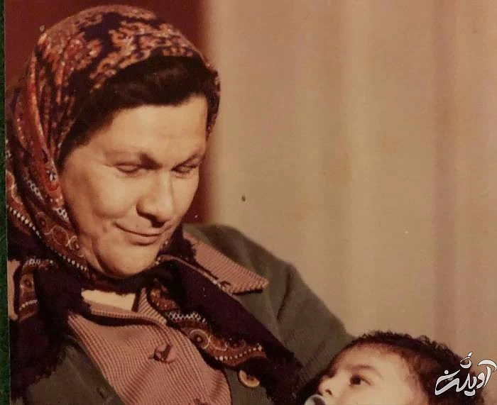 مادربرگ آزاده صمدی